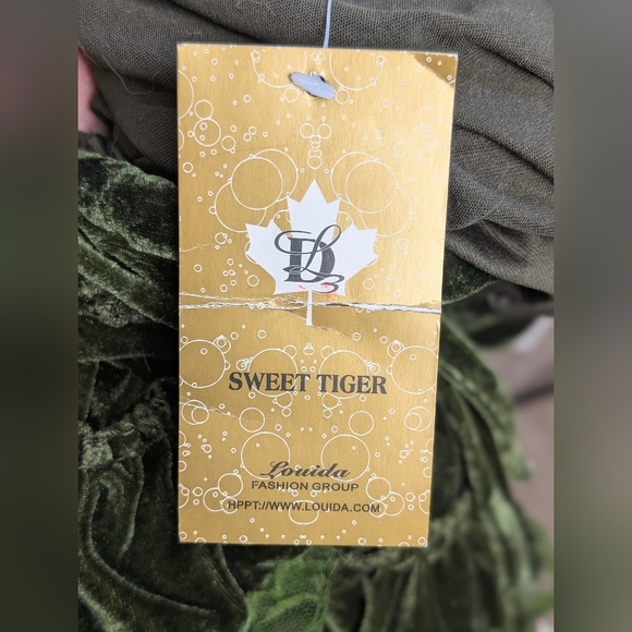 NWT Sweet Tiger Moss Green Velvet Convertible Dress Skirt Fairycore Whimsigoth L - Picture 10 of 10
